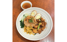 R01 葱烧鸡肉香茶饭 ONION CHICKEN TEA RICE