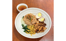 R02 麻油鸡肉香茶饭 SESAME OIL CHICKEN TEA RICE