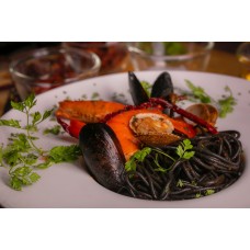 P02 Seafood Aglio e Olio 海鲜香蒜橄欖油意面